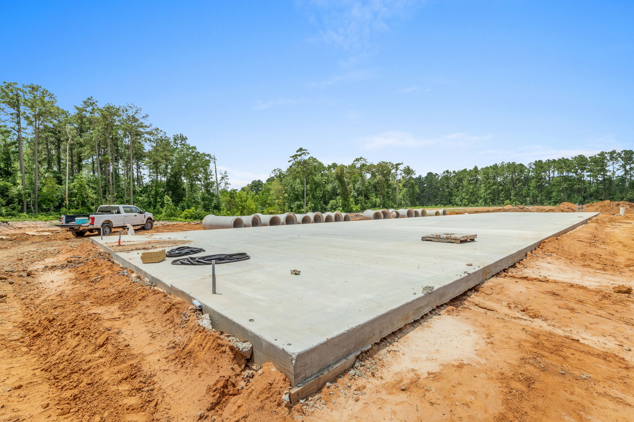 construction site representing commercial design build services in louisiana