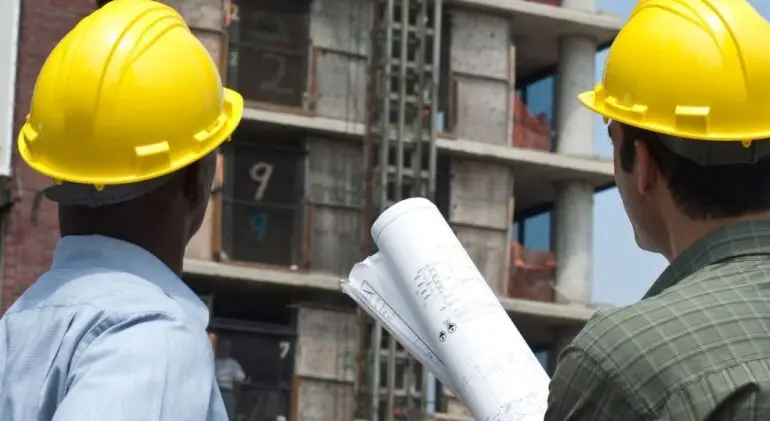 5 Questions to Ask Before Hiring a Commercial Contractor